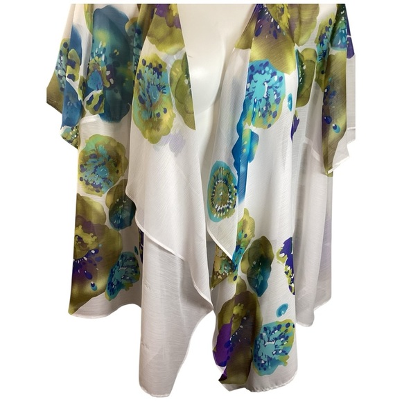 Susan Graver Elegant White Kimono, Plus Size 2X - Picture 5 of 8